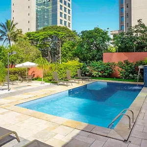 aparthotel-adagio-sao-paulo-berrini.topsaopaulohotels.com/