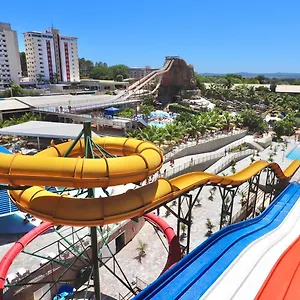 lacqua-diroma-park.caldasnovashotels.com/